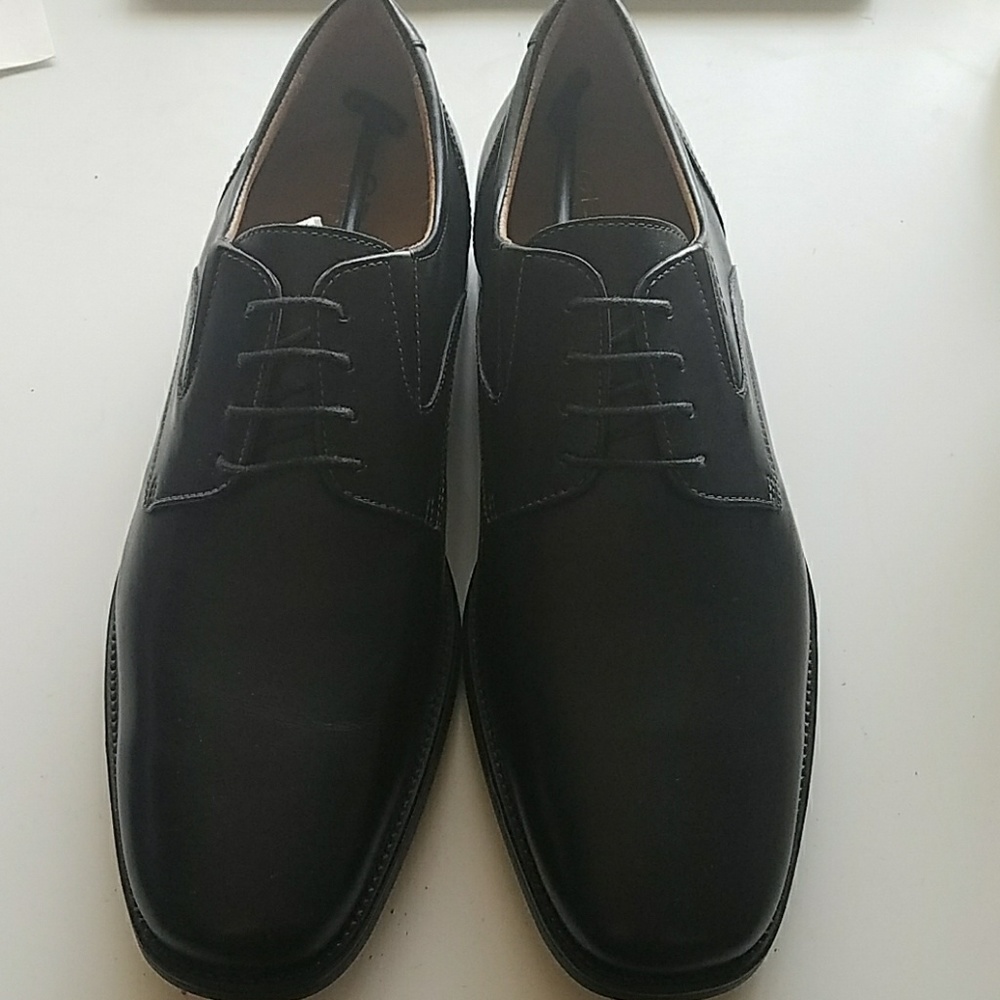 Geox dress shoes